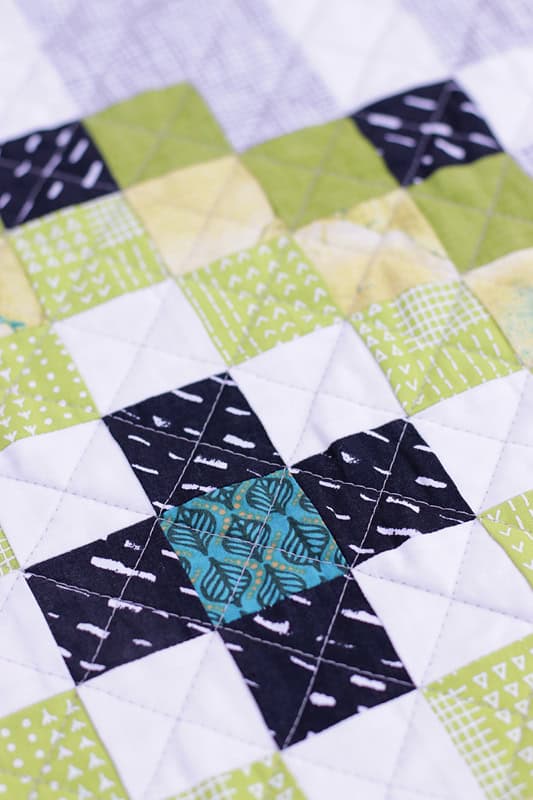 Fantastic Straight Line Quilting Designs for your Quilts - Bonjour